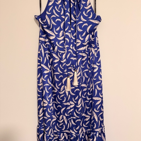 TAHARI ASL Leaf Print Stretch Charmeuse Maxi Dress - Picture 4 of 6